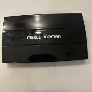 Merle Norman Ultra Powder Foundation
Ultra Cream - used once
